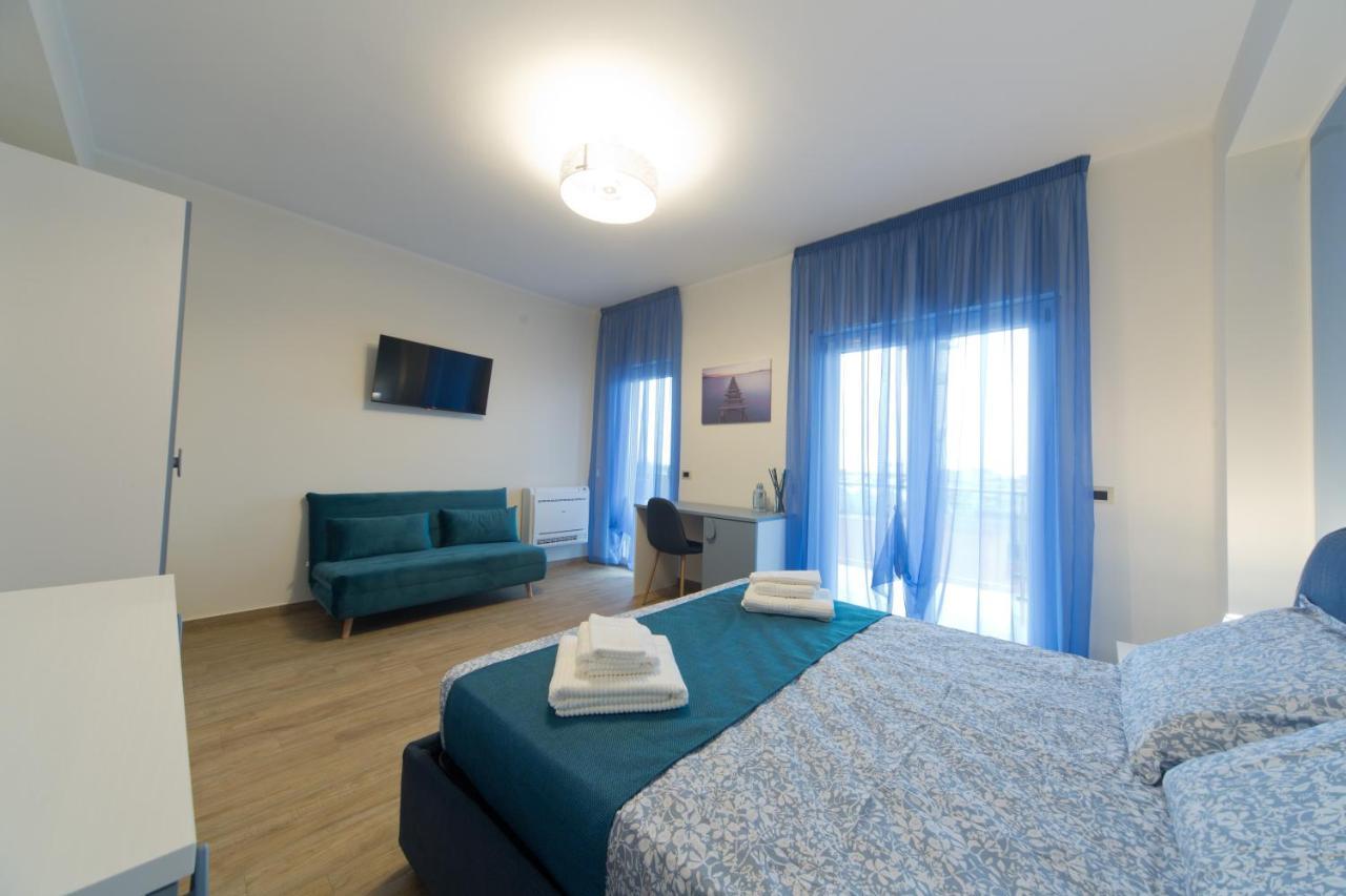 Slow Chic Apartment Beb Policlinico Mesina Exterior foto