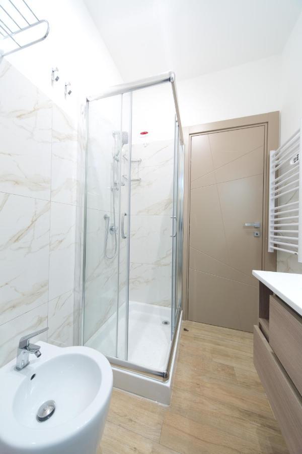 Slow Chic Apartment Beb Policlinico Mesina Exterior foto