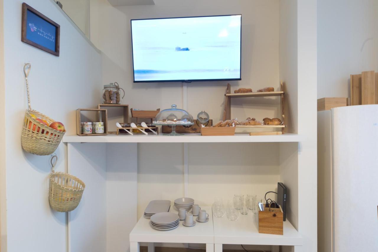 Slow Chic Apartment Beb Policlinico Mesina Exterior foto
